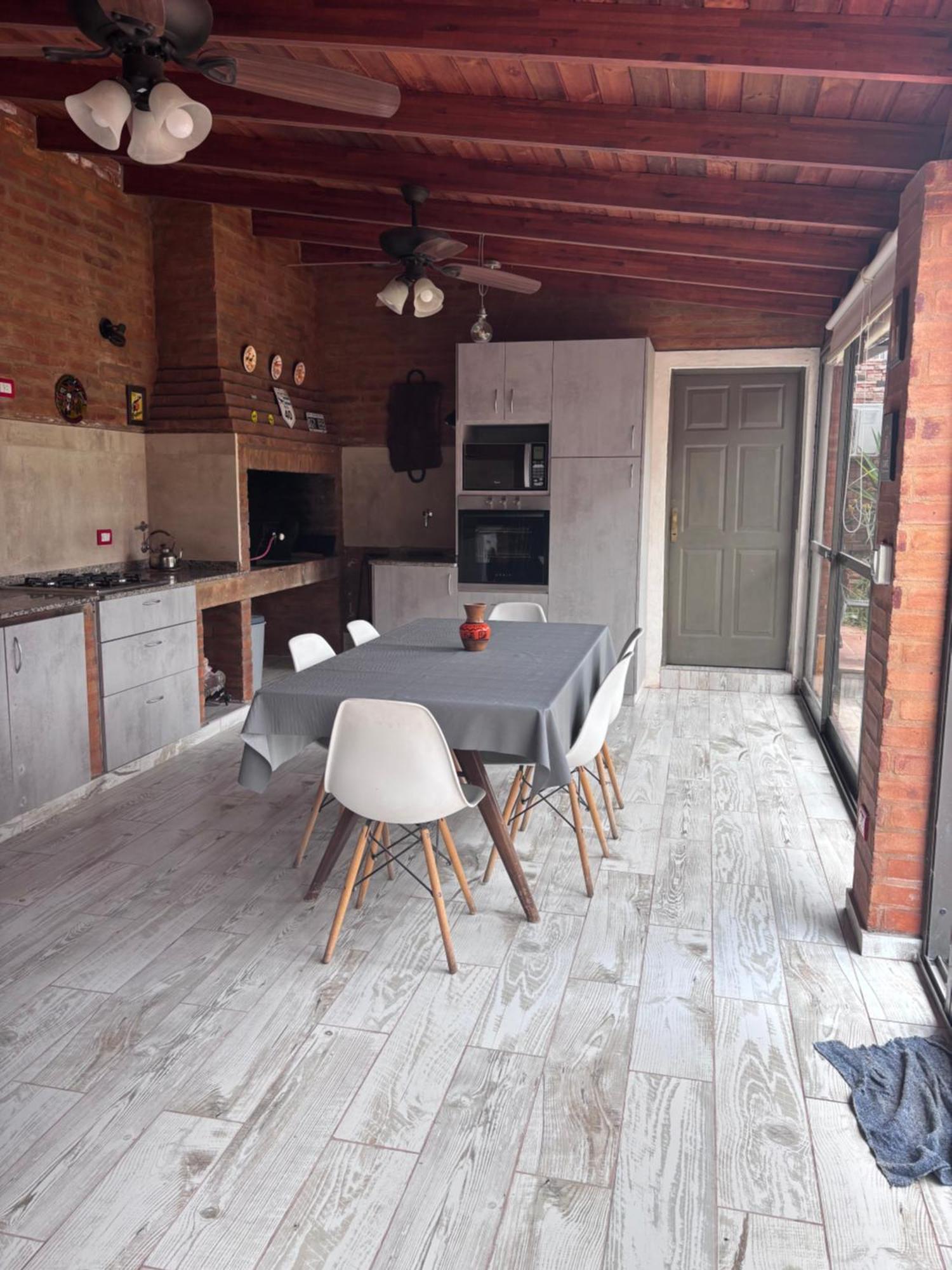 Alto Hermoso Apartamento